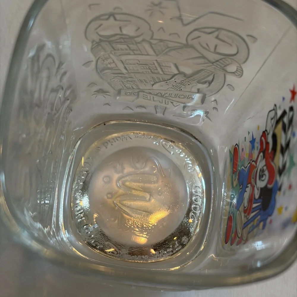 *VINTAGE* McDonald's Walt Disney World 2000 Celebration Collectable Glass ~ NEW